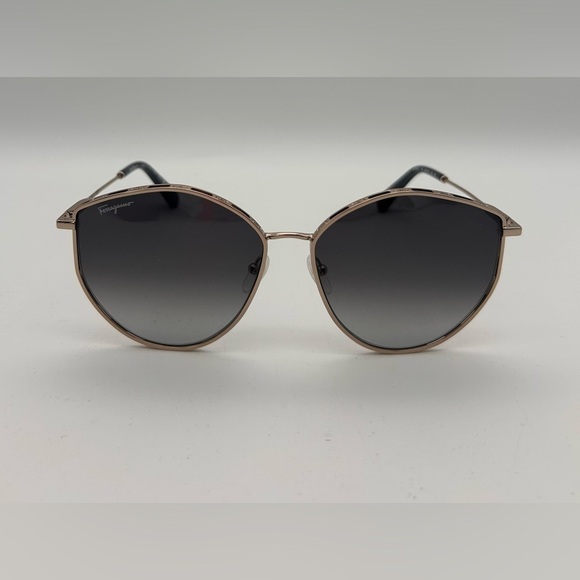Salvatore Ferragamo Women Sunglasses Silver/ Grey Full Rim Frame SF264S 785 New